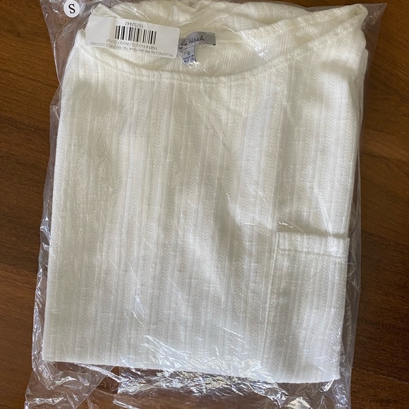 ❤️OVERSIZED SHORT SLEEVE BOXY BLOUSE❤️ - Picture 8 of 8